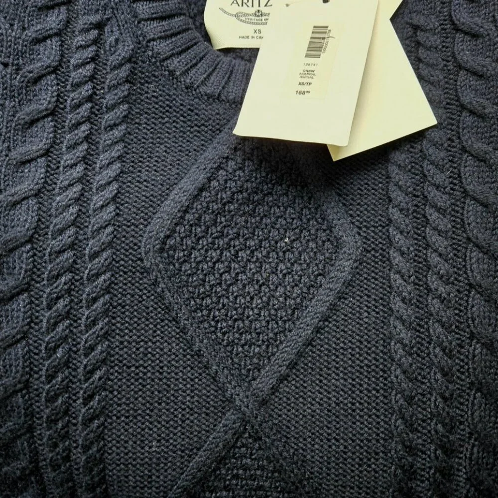 NWT Aritzia Heritage Merino Wool Crew Sweater Admiral XS - Picture 9 of 9